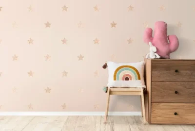 armario de madeira no quarto feminino minimalista